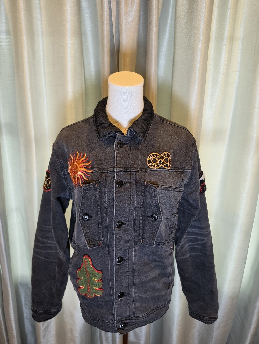 Born Fly Mens  Embroidered Patch Denim Streetwear Varsity Jacket